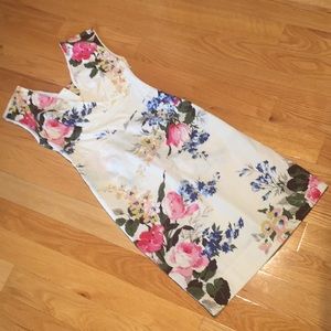 Floral cotton dress